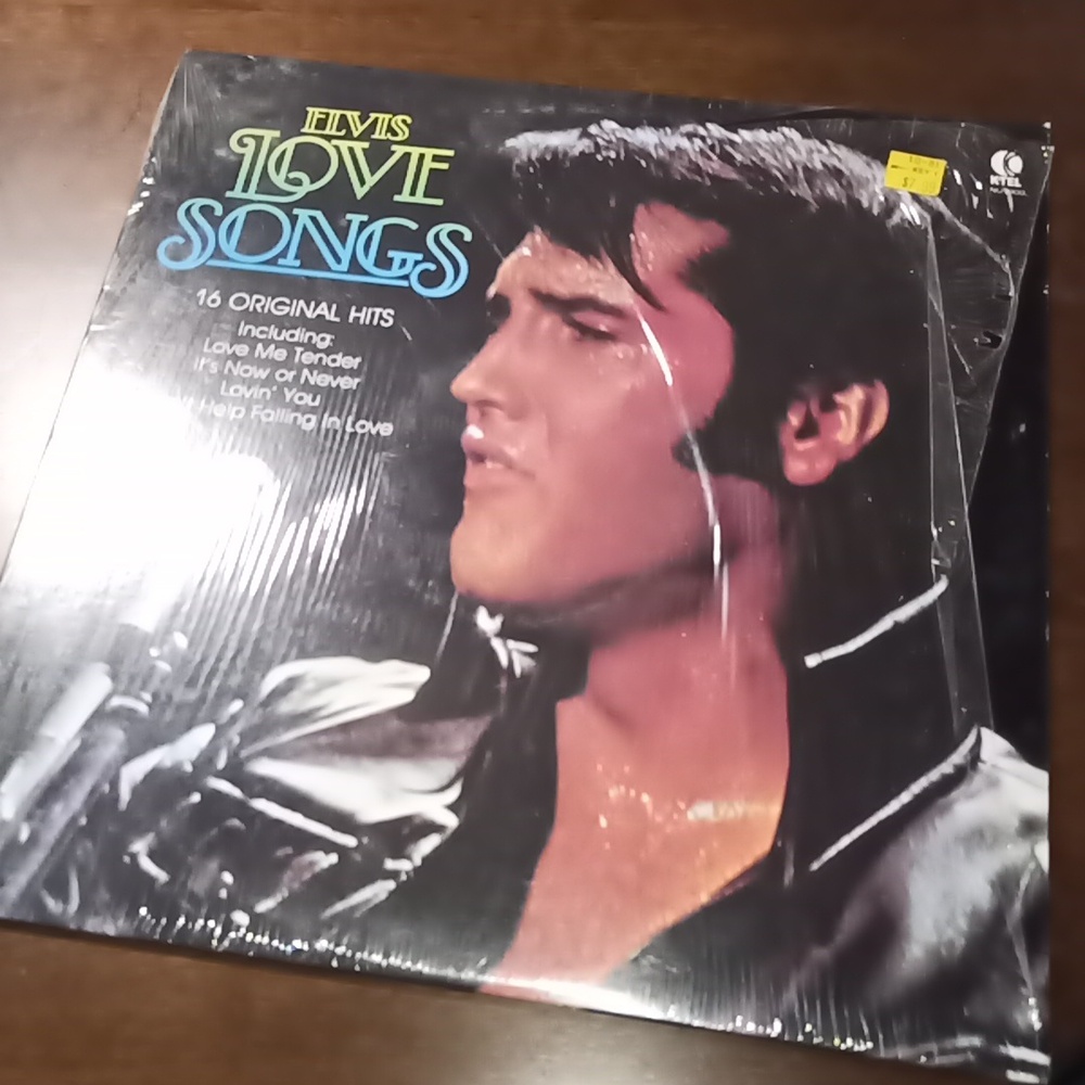 Vintage 1980 Elvis Presley Love Songs Vinyl LP Record Album Compilation